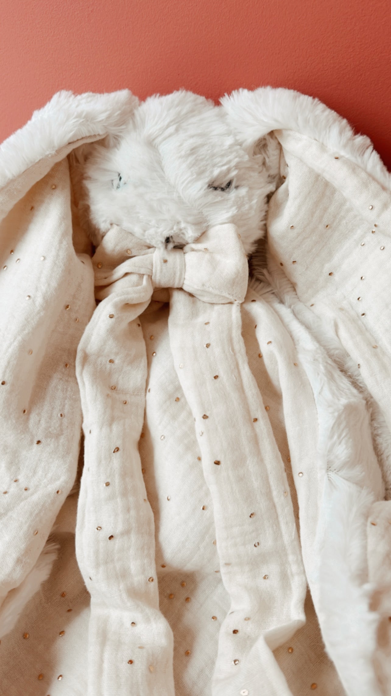 Doudou lange / doudou couverture fourrure - Pois dorés. L atelier Oz et fee
