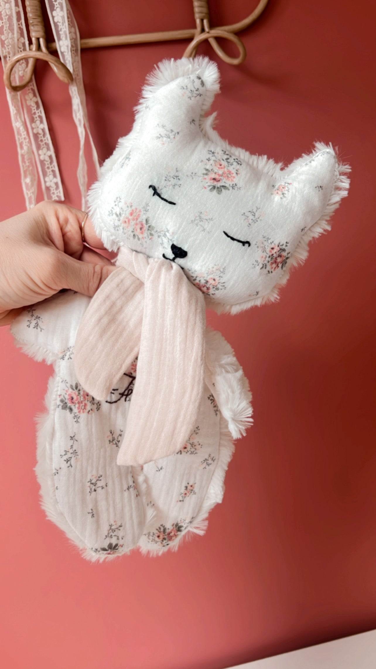 Doudou plat renard - Bouquet romantique