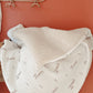 Couverture bébé - Plaid enfant - Sherpa ivoire et gaze de coton Girafons - L atelier Oz et fee