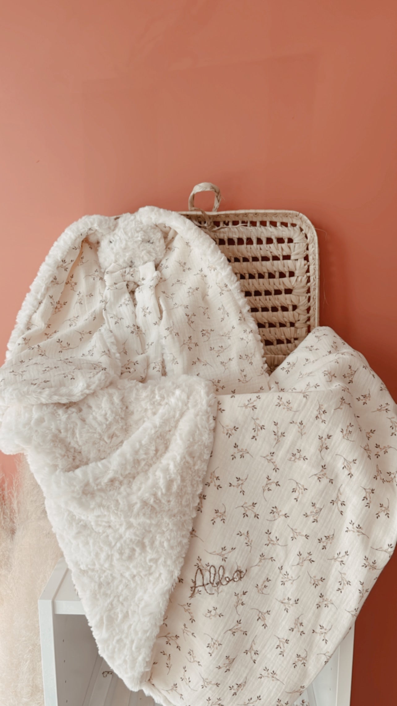 Doudou lange / doudou couverture Simone. L atelier Oz et fee