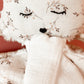 Doudou plat renard en fausse fourrure écru et gaze de coton à motifs certifié Oeko-tex L atelier Oz et fee