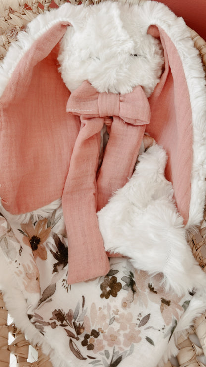 Doudou lange / doudou couverture  fourrure - Grandes fleurs roses. L atelier Oz et fee