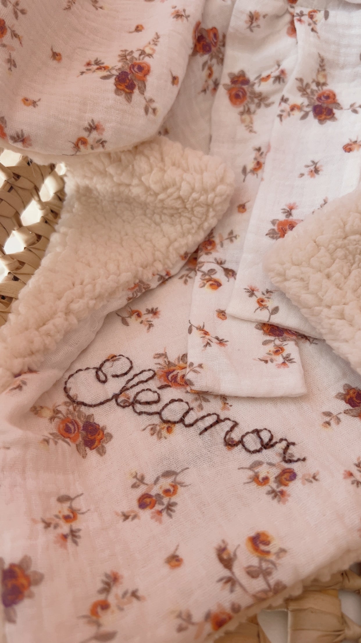 Doudou lapin lange 25cm, fourrures aux choix et gaze de coton Nina