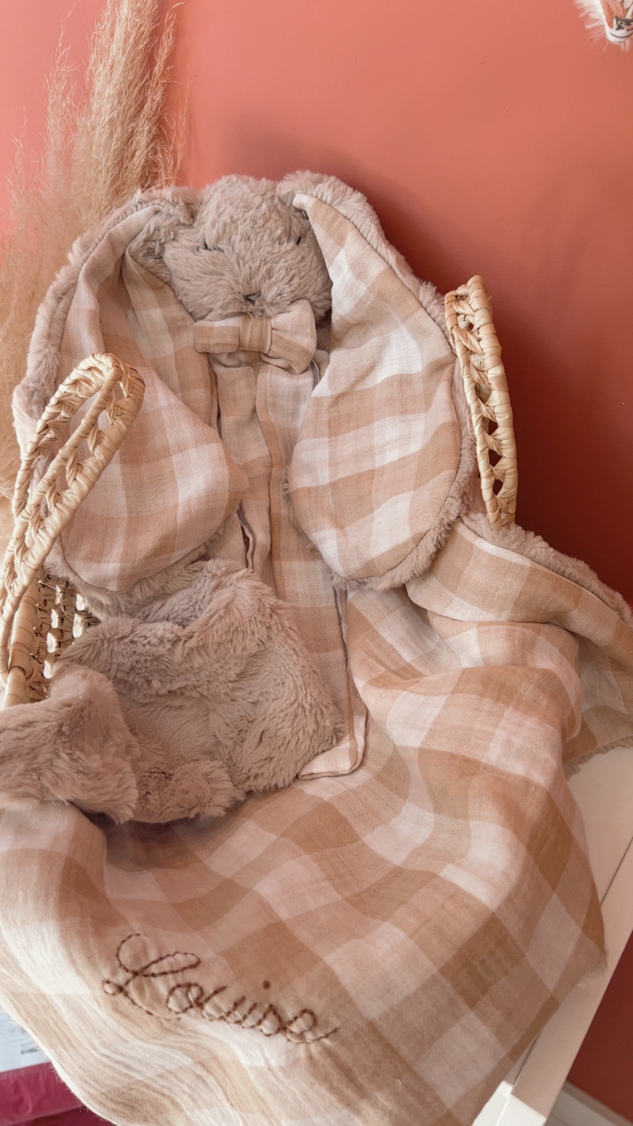Doudou lapin lange en Fourrure taupe - Vichy Nude & beige