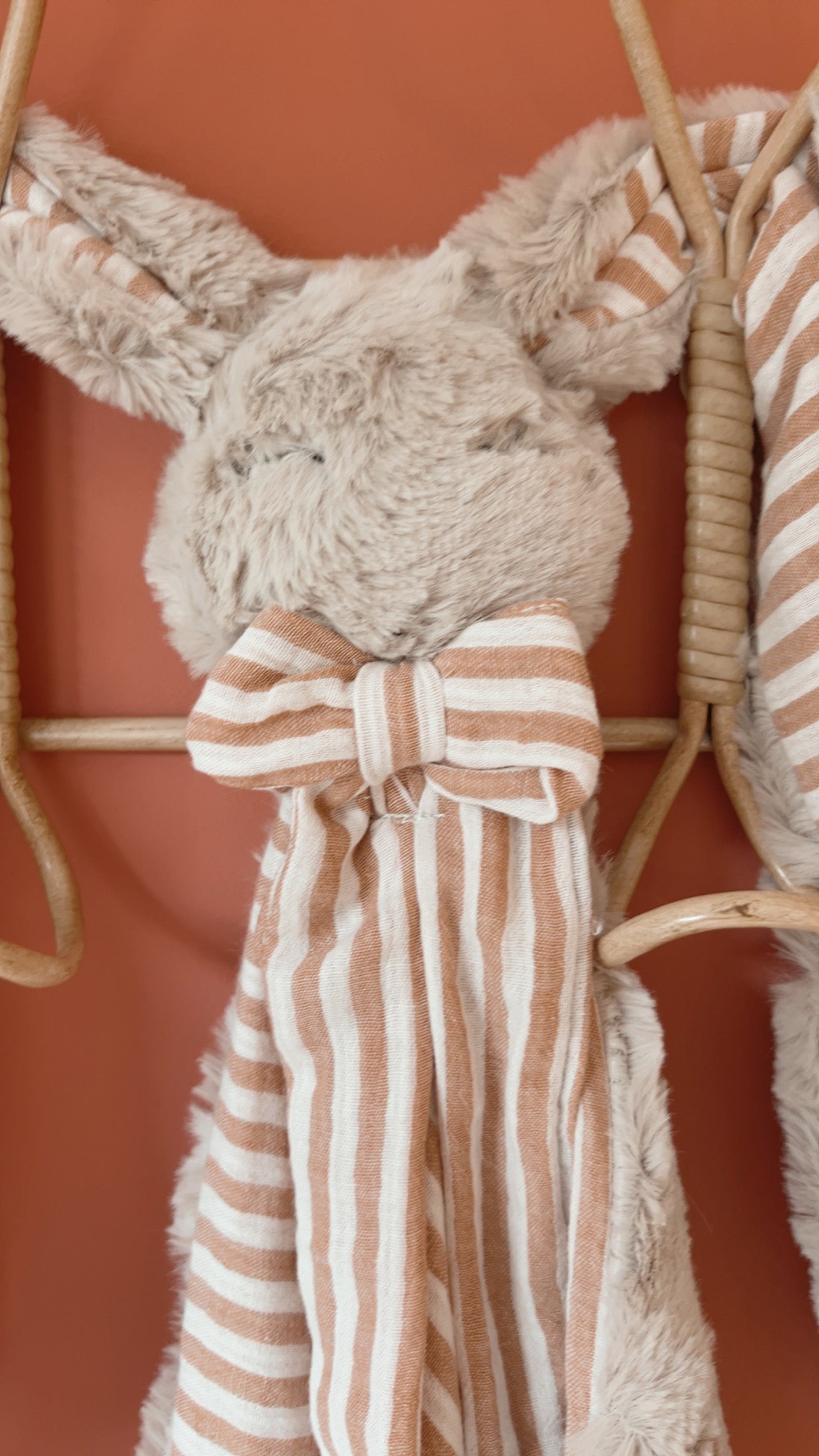 Doudou couverture lapin / Doudou lange XXL à Rayures nude