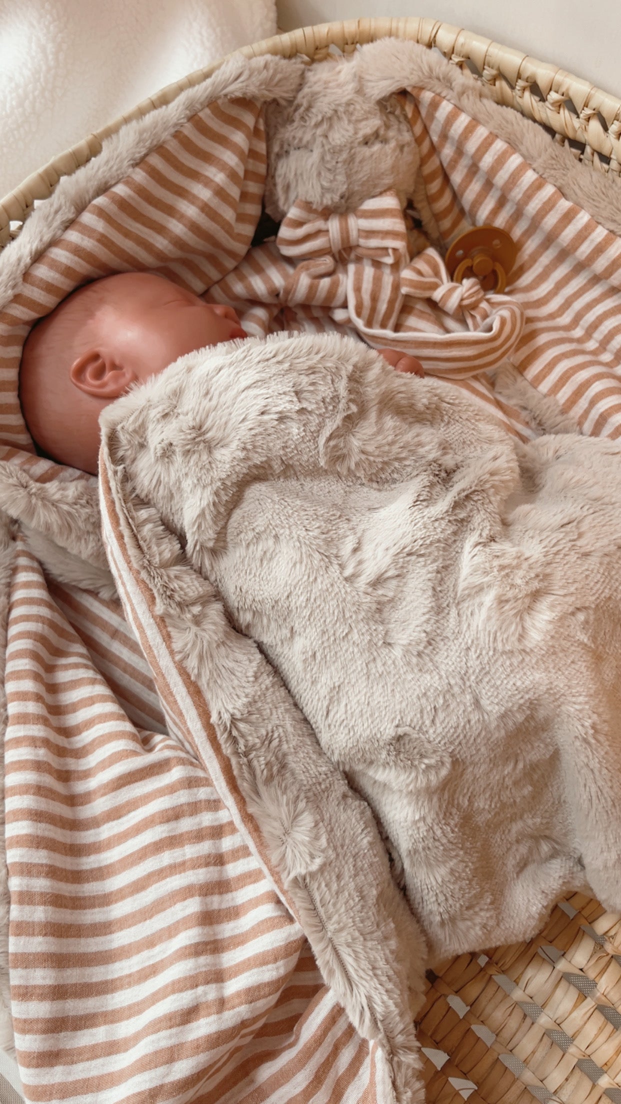 Doudou couverture lapin / Doudou lange XXL à Rayures nude