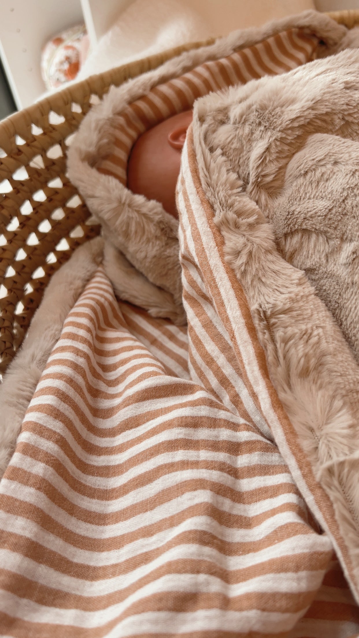 Doudou couverture lapin / Doudou lange XXL à Rayures nude