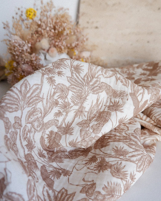Couverture SAND & Mocha mousse en Sherpa lait ou ivoire et gaze de coton BIO à motifs aux couleurs d'automne, couverture chaude pour bébé